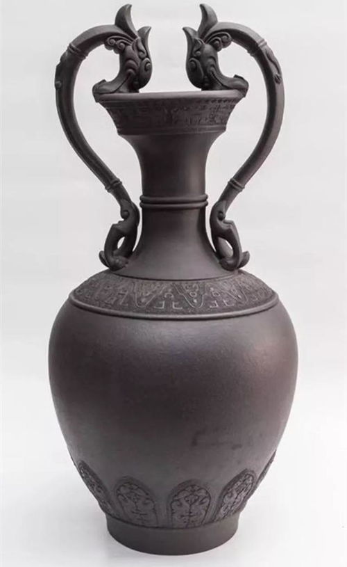 路朔良,把紫砂艺术与中国文化完美融合,紫砂壶被多家博物馆收藏